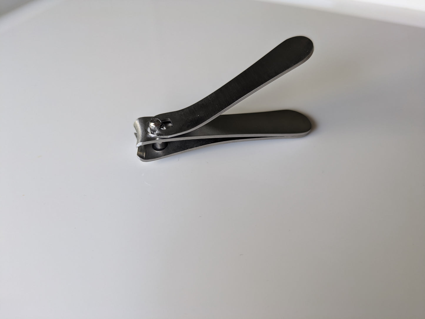 Nail clipper cutter
