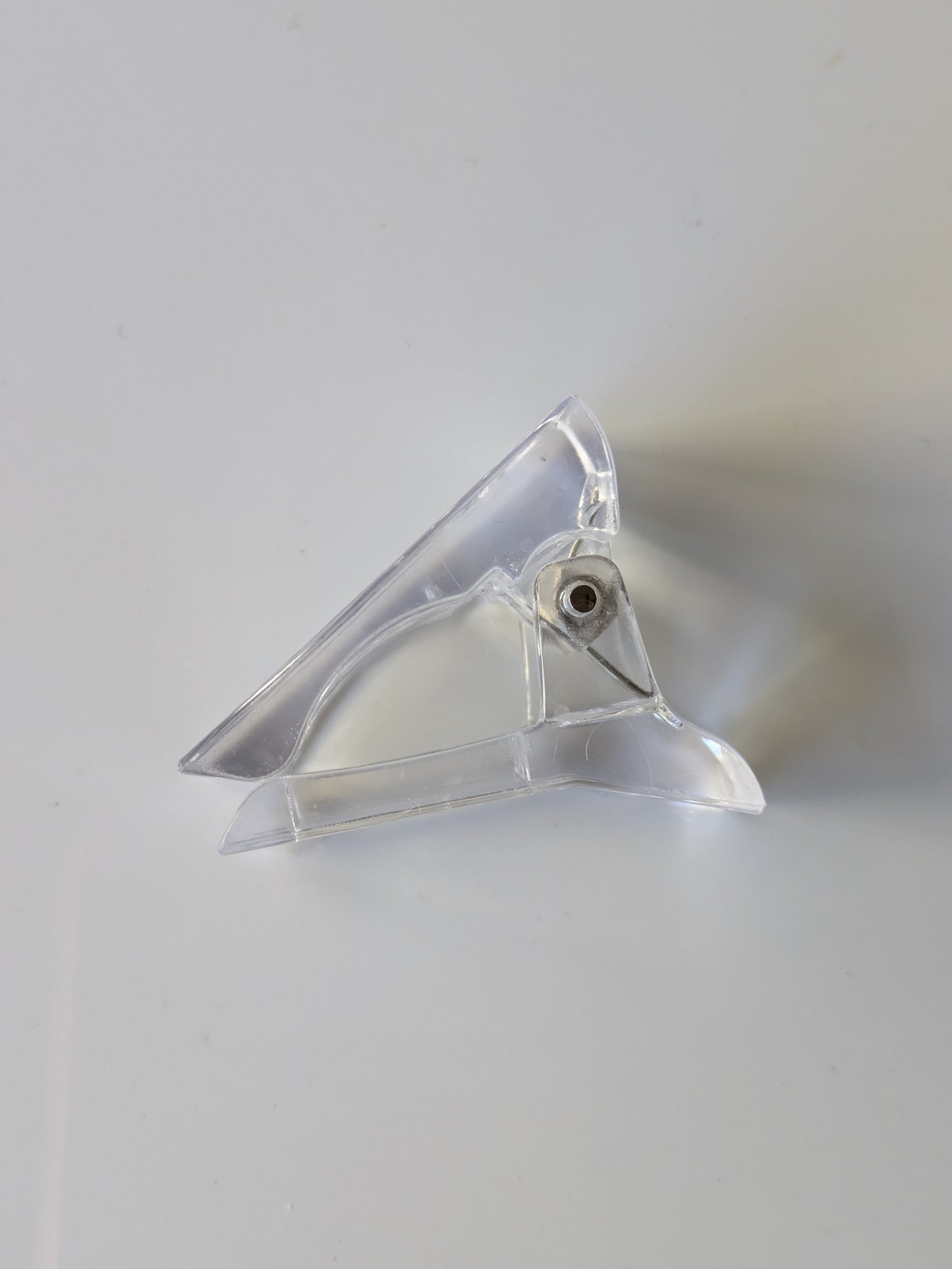 Clear clip for dual system nail forms
